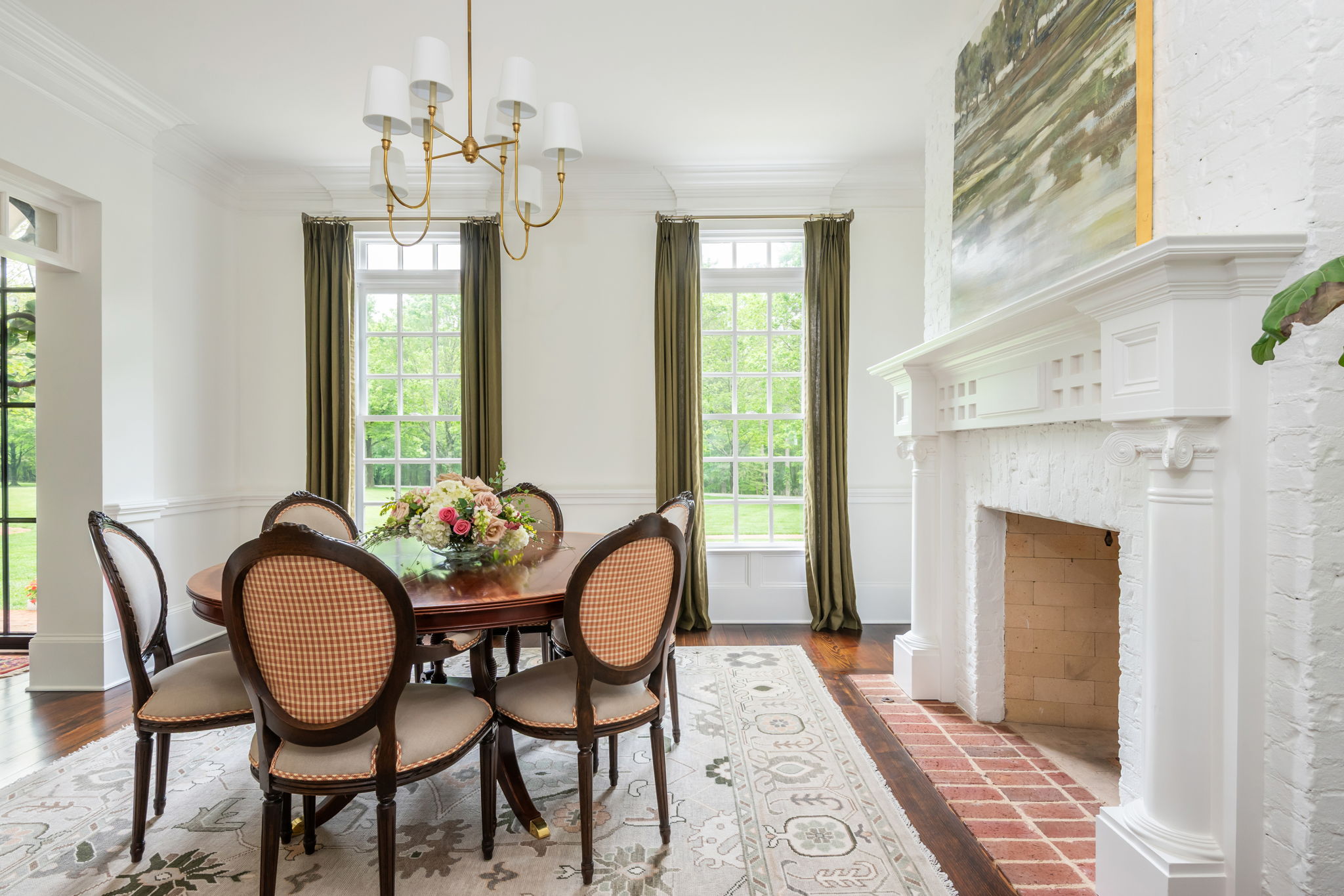 Formal Dining